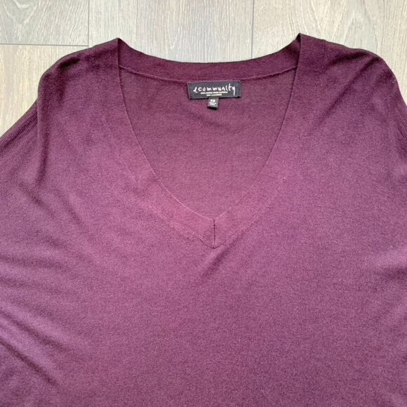 Aritzia Community Sweater Cashmere blend V-neck Pullover Burgundy Size XS - Picture 11 of 15